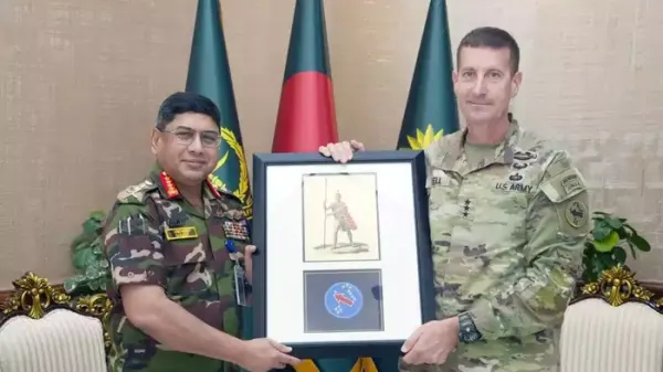 US General Visits Dhaka Amid Yunus’ China Trip, Meets Bangladesh Army Chief