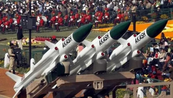 India Offers 'Brahmastra' Shield to UAE: Rajnath Singh Proposes Akash Missile Defense Against Houthi Threats